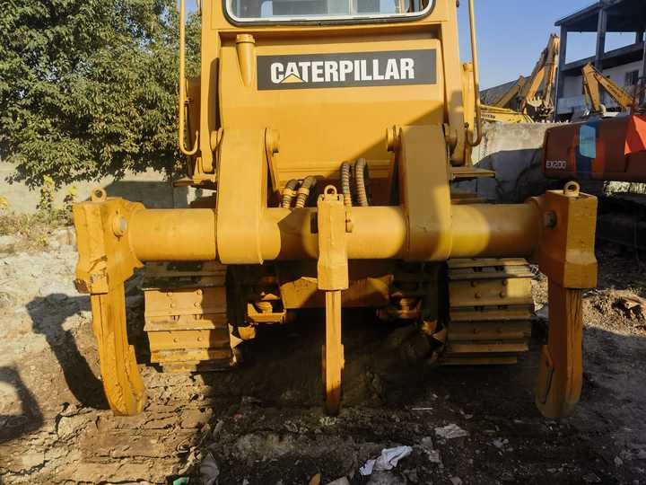 Good working condition original Japanese Second Hand Caterpillar CAT D6G Bulldozer with high quality for sale - جرافة: صورة 5 Good working condition original Japanese Second Hand Caterpillar CAT D6G Bulldozer with high quality for sale - جرافة: صورة 5
