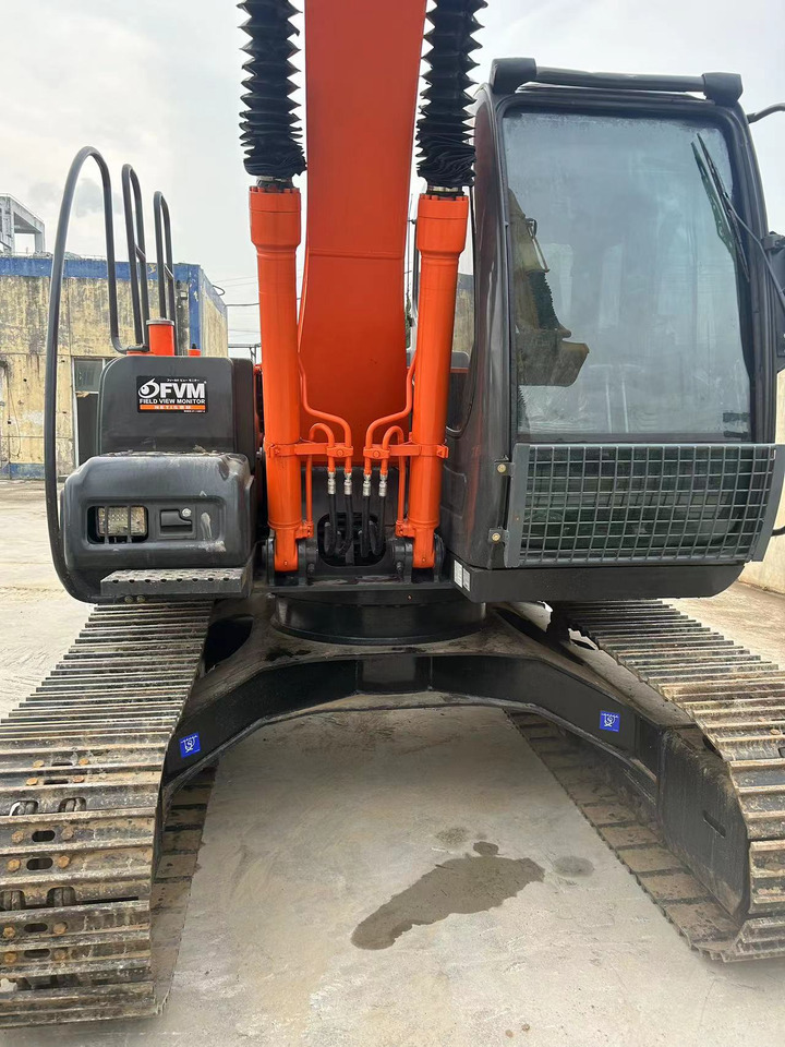 Hitachi ZX120 Excavator - حفار زحاف: صورة 4 Hitachi ZX120 Excavator - حفار زحاف: صورة 4