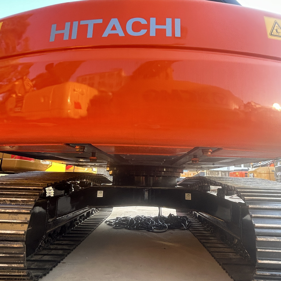 Hitachi ZX200-3 Excavator - حفار زحاف: صورة 5 Hitachi ZX200-3 Excavator - حفار زحاف: صورة 5