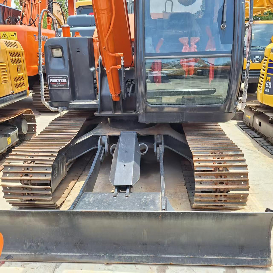 Hitachi ZX70 Excavator - حفار زحاف: صورة 3 Hitachi ZX70 Excavator - حفار زحاف: صورة 3