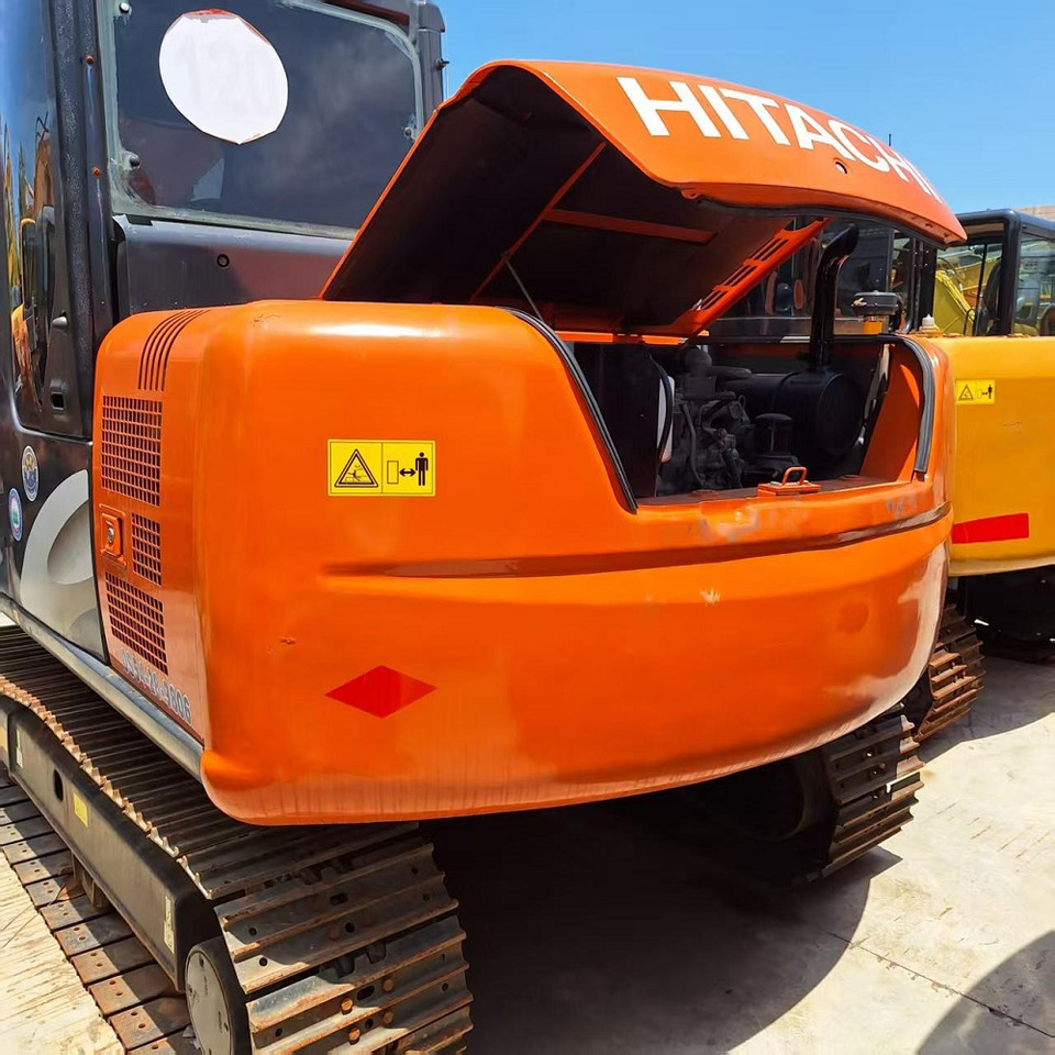 Hitachi ZX70 Excavator - حفار زحاف: صورة 5 Hitachi ZX70 Excavator - حفار زحاف: صورة 5