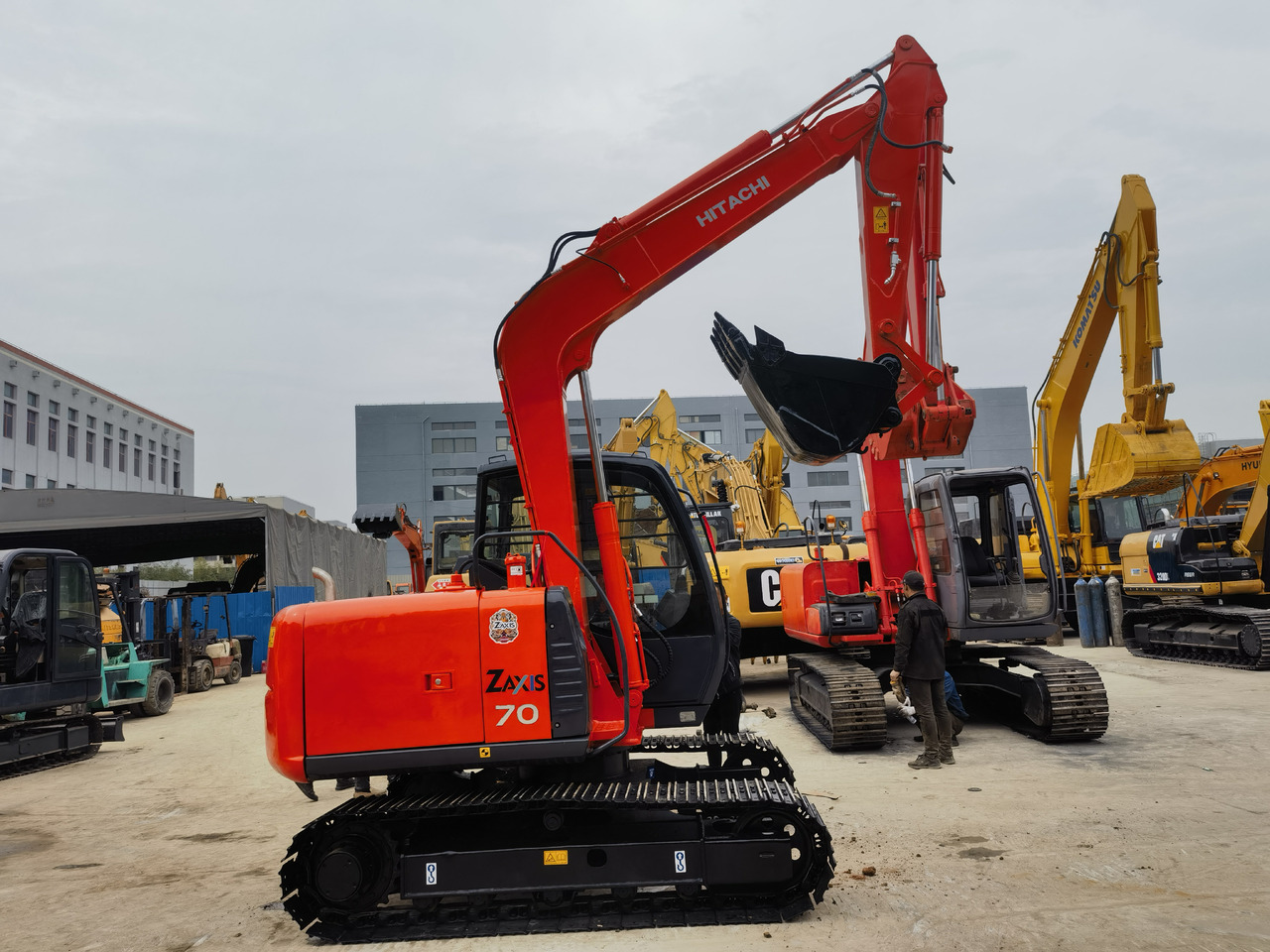 Hitachi ZX70 Excavator - حفارة مُصَّغرة: صورة 4 Hitachi ZX70 Excavator - حفارة مُصَّغرة: صورة 4