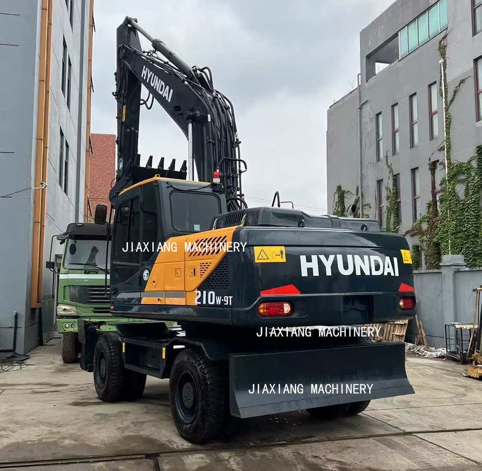Hyundai 210w-9 wheel excavator - حفارة دولاب: صورة 4 Hyundai 210w-9 wheel excavator - حفارة دولاب: صورة 4