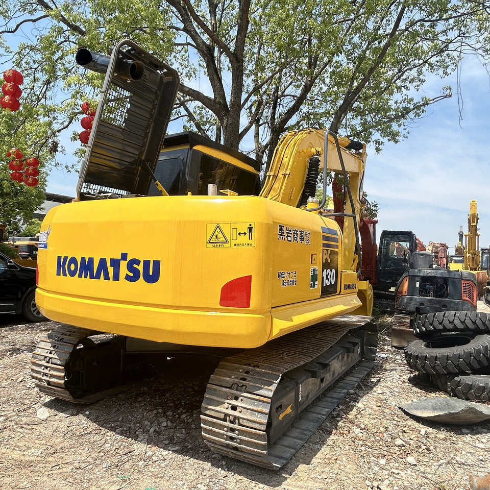 Komatsu PC130-7 Excavator - حفار زحاف: صورة 4 Komatsu PC130-7 Excavator - حفار زحاف: صورة 4