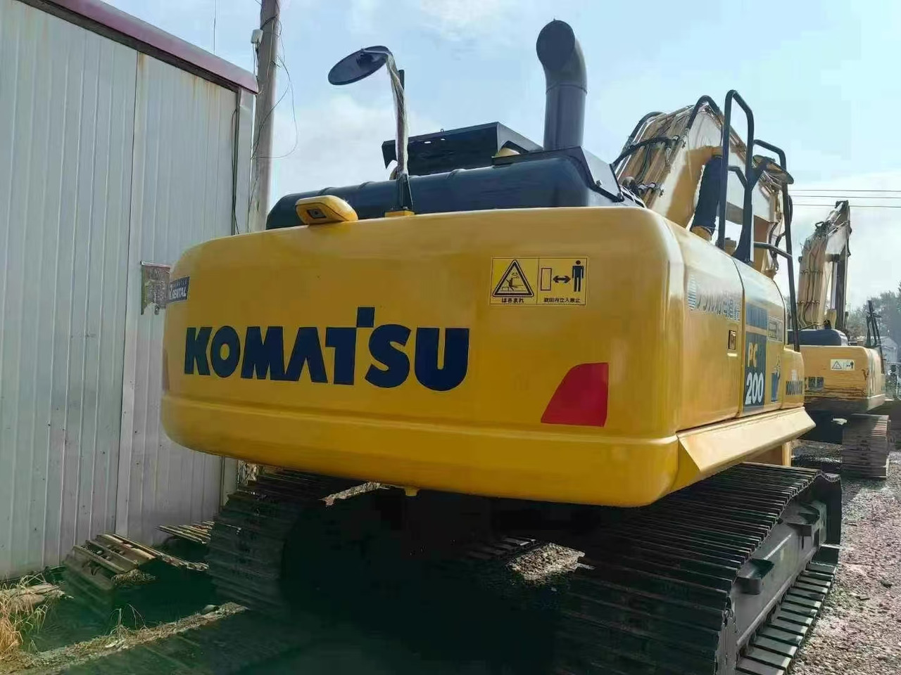 Komatsu PC200-7 excavator - حفار زحاف: صورة 2 Komatsu PC200-7 excavator - حفار زحاف: صورة 2