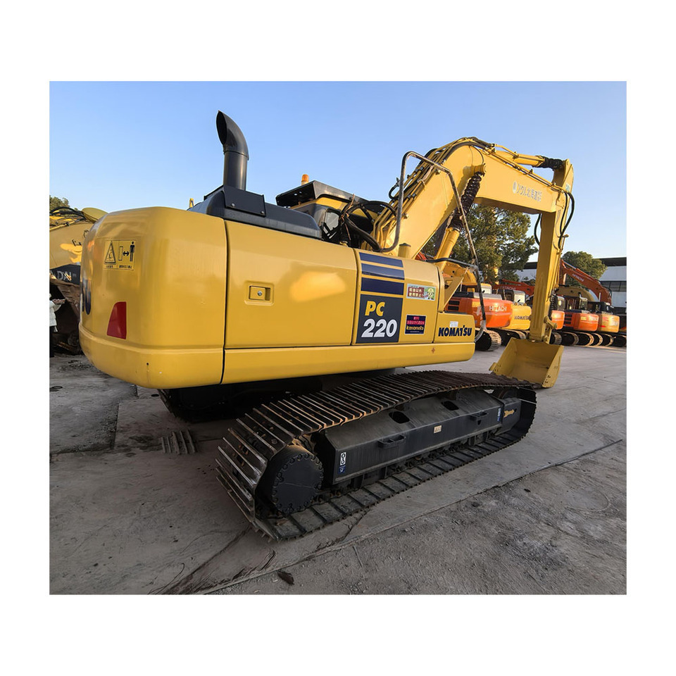 Komatsu PC220-7 - حفار زحاف: صورة 2 Komatsu PC220-7 - حفار زحاف: صورة 2