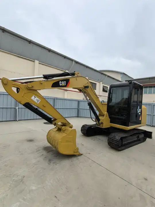Original CAT 306E2 used Caterpillar excavator with high quality for hot sale 6 ton second-hand machine in stock - حفار زحاف: صورة 2 Original CAT 306E2 used Caterpillar excavator with high quality for hot sale 6 ton second-hand machine in stock - حفار زحاف: صورة 2