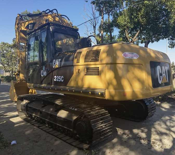 Second Hand CAT 325C high quality and good performance machine digger crawler used excavator in stock - حفار زحاف: صورة 5 Second Hand CAT 325C high quality and good performance machine digger crawler used excavator in stock - حفار زحاف: صورة 5