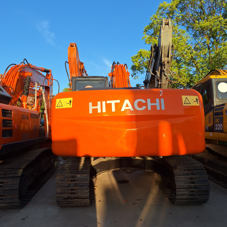 Second hand Hitachi ZX210 excavator - حفارة: صورة 5 Second hand Hitachi ZX210 excavator - حفارة: صورة 5