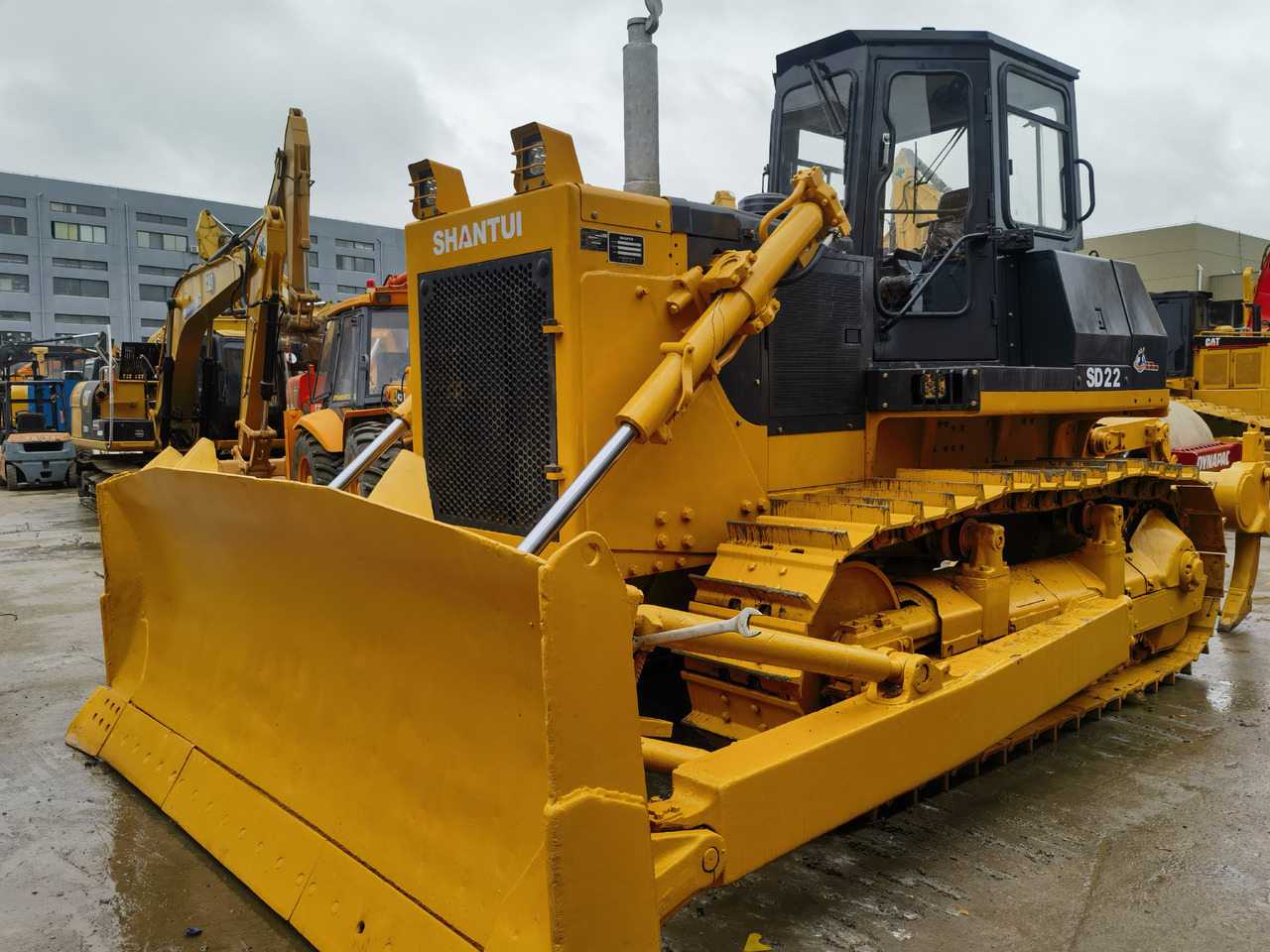 Shantui SD22 bulldozer - جرافة: صورة 2 Shantui SD22 bulldozer - جرافة: صورة 2