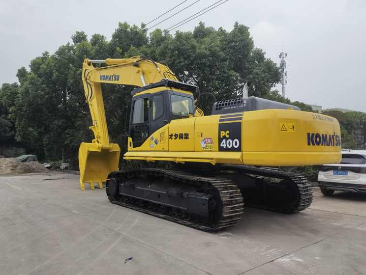 Used Komatsu excavator PC220-8 second hand hydraulic crawler excavator PC400-7 for sale - حفار زحاف: صورة 5 Used Komatsu excavator PC220-8 second hand hydraulic crawler excavator PC400-7 for sale - حفار زحاف: صورة 5
