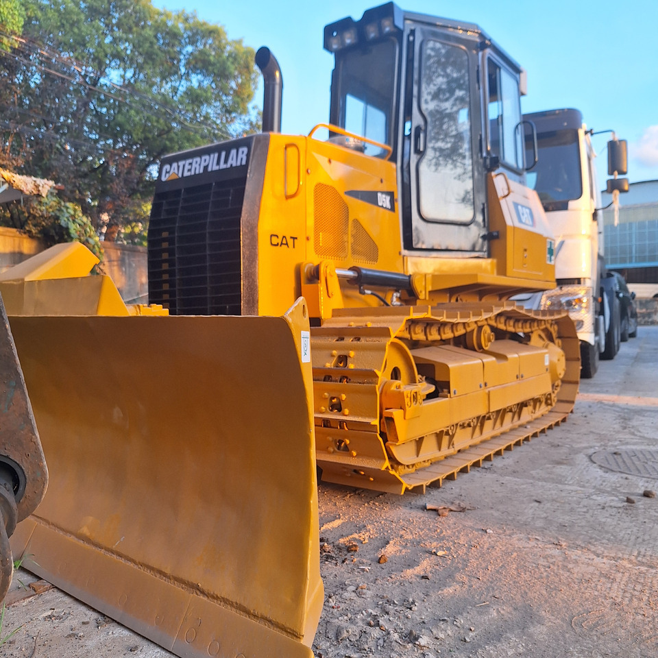 Used caterpillar cat D5k bulldozer - جرافة: صورة 3 Used caterpillar cat D5k bulldozer - جرافة: صورة 3
