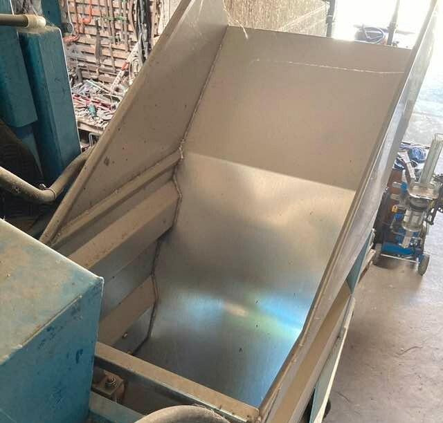 Vendemmiatrice Volentieri VG 2000/2 TA - حصادة العنب: صورة 4 Vendemmiatrice Volentieri VG 2000/2 TA - حصادة العنب: صورة 4