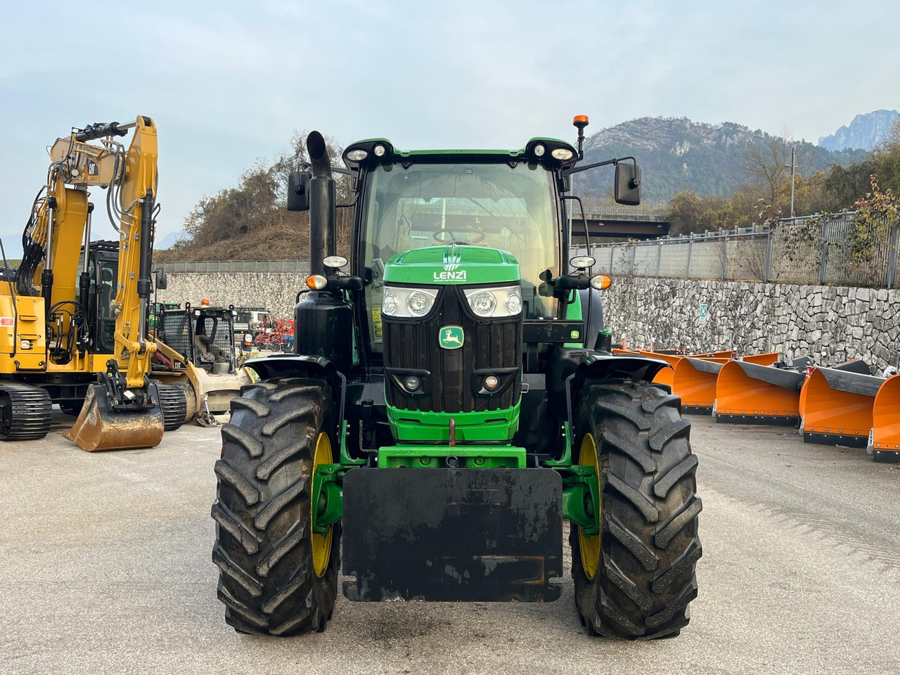 John Deere 6175R - جرار: صورة 3 John Deere 6175R - جرار: صورة 3