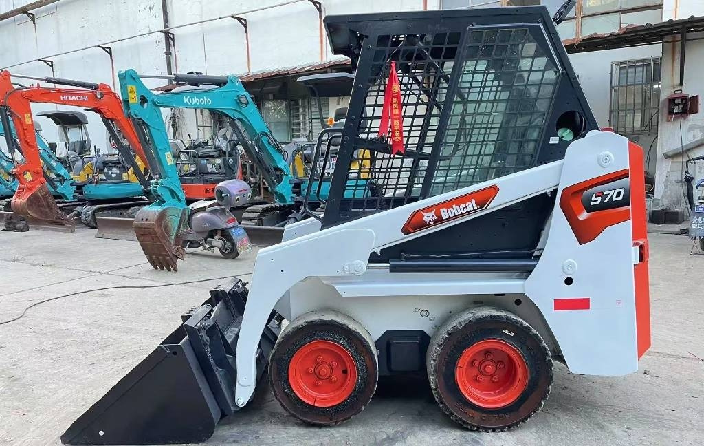 Bobcat S 70 - شيول صغير: صورة 1 Bobcat S 70 - شيول صغير: صورة 1