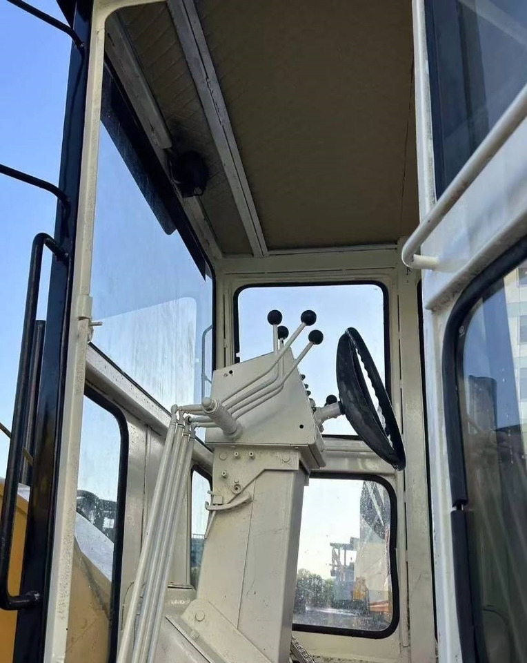 CAT 140 K - ممهدة: صورة 3 CAT 140 K - ممهدة: صورة 3
