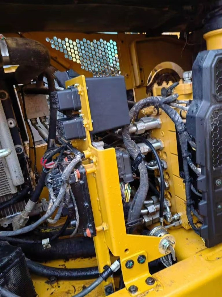 CAT 307.5 - حفارة مُصَّغرة: صورة 2 CAT 307.5 - حفارة مُصَّغرة: صورة 2