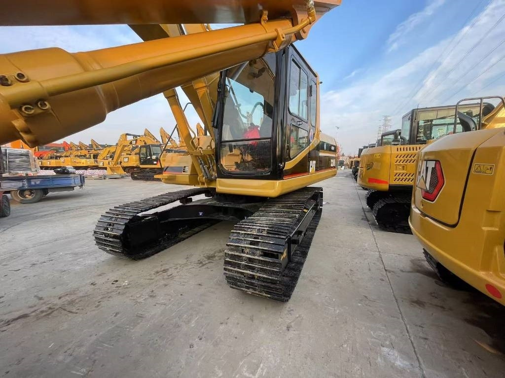 CAT 320 B - حفار زحاف: صورة 4 CAT 320 B - حفار زحاف: صورة 4