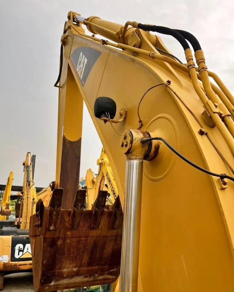 CAT 320 C - حفار زحاف: صورة 5 CAT 320 C - حفار زحاف: صورة 5