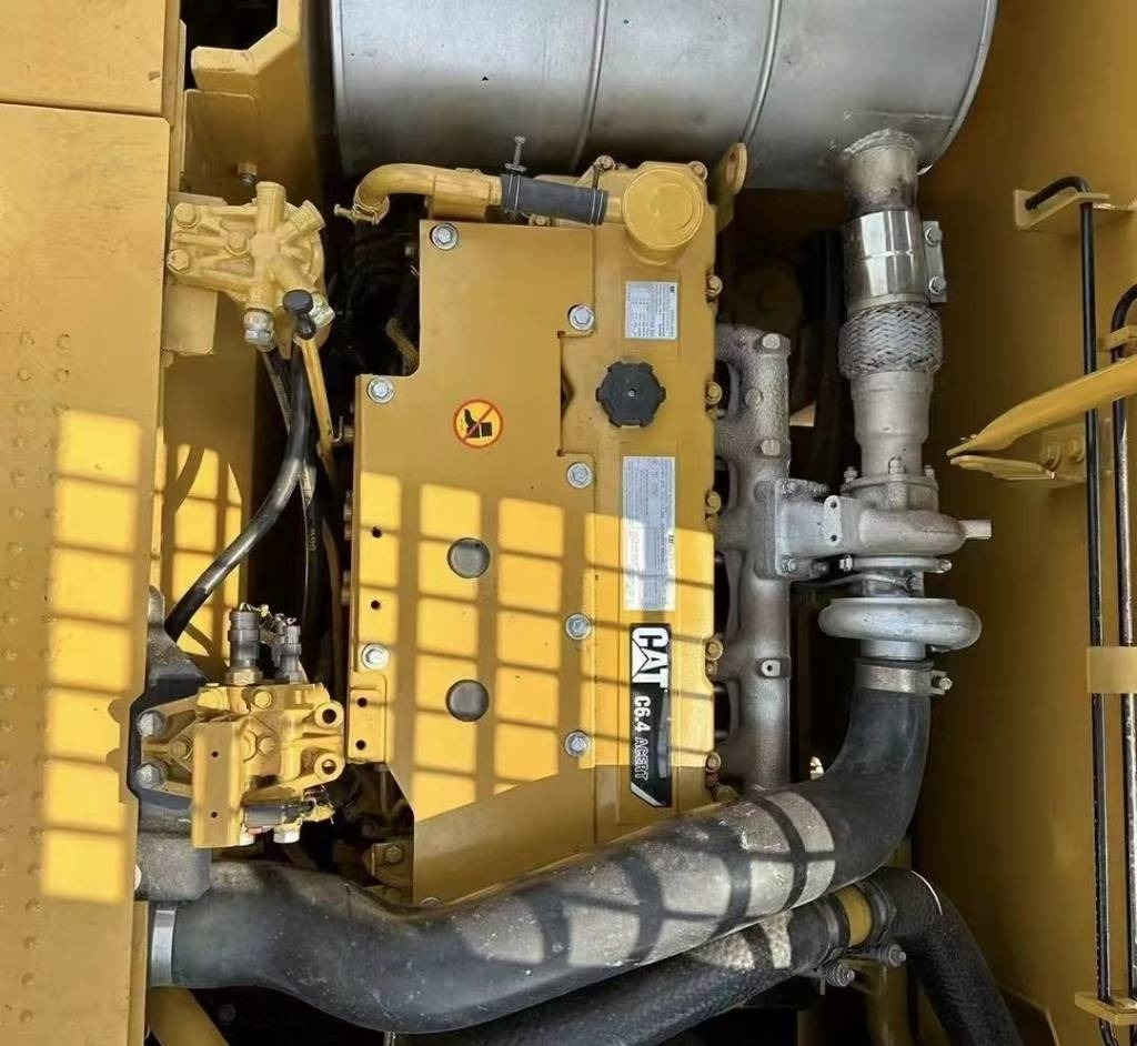 CAT 320 D - حفار زحاف: صورة 5 CAT 320 D - حفار زحاف: صورة 5