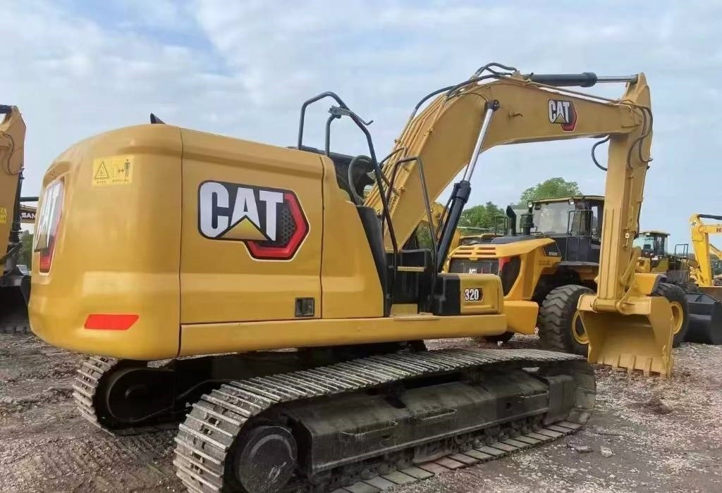 CAT 320 D - حفار زحاف: صورة 1 CAT 320 D - حفار زحاف: صورة 1
