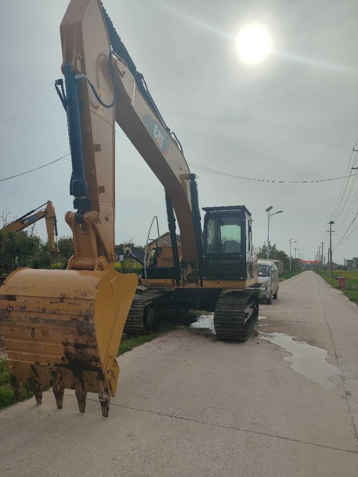 CAT 320 D - حفار زحاف: صورة 1 CAT 320 D - حفار زحاف: صورة 1