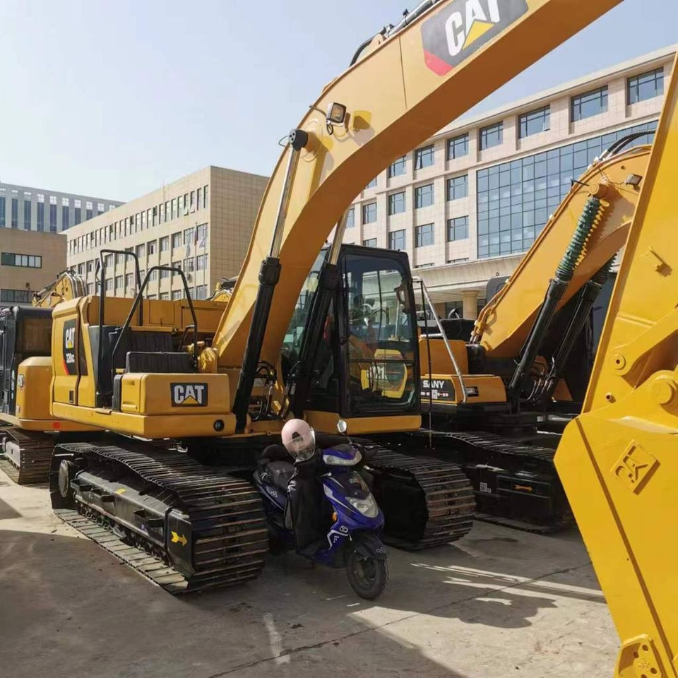 CAT 320 GC - حفار زحاف: صورة 1 CAT 320 GC - حفار زحاف: صورة 1