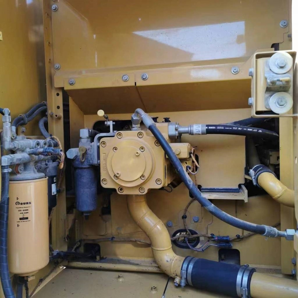 CAT 320 GC - حفار زحاف: صورة 5 CAT 320 GC - حفار زحاف: صورة 5