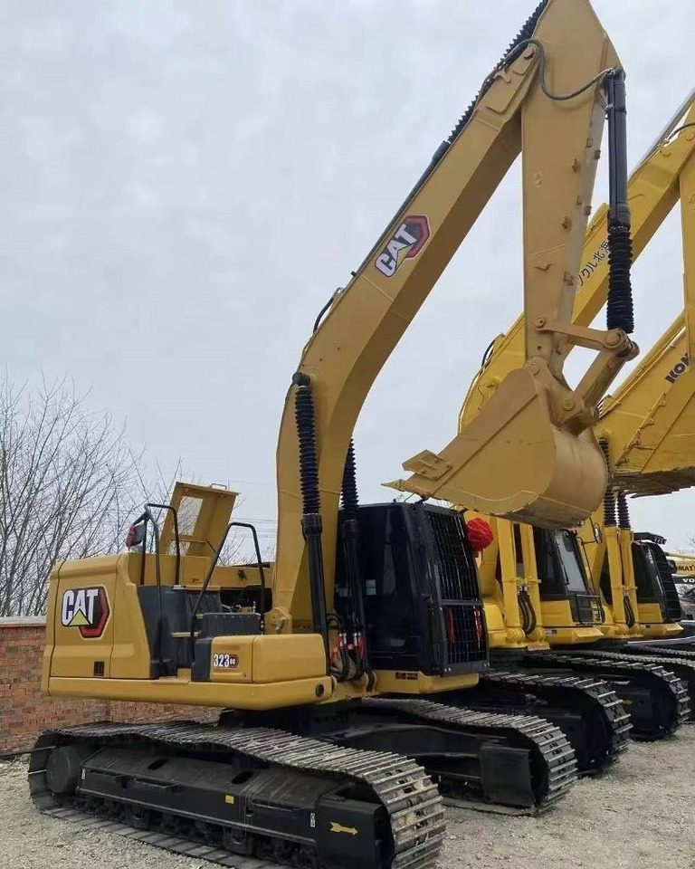 CAT 323 - حفار زحاف: صورة 5 CAT 323 - حفار زحاف: صورة 5