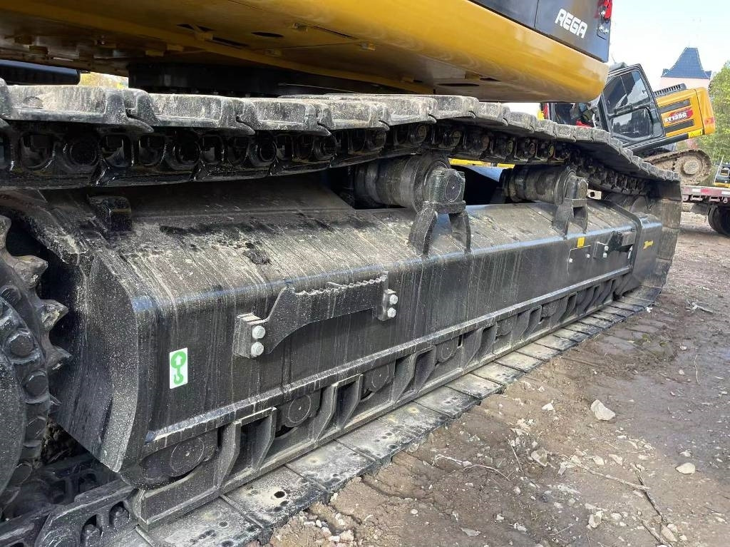 CAT 349 - حفار زحاف: صورة 3 CAT 349 - حفار زحاف: صورة 3