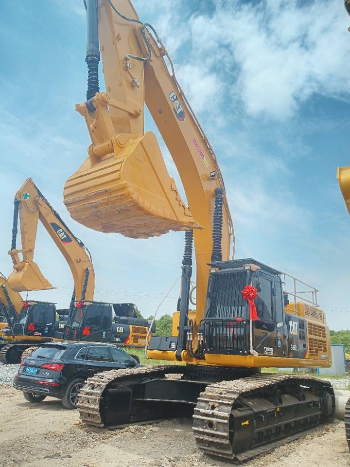 CAT 349 - حفار زحاف: صورة 1 CAT 349 - حفار زحاف: صورة 1