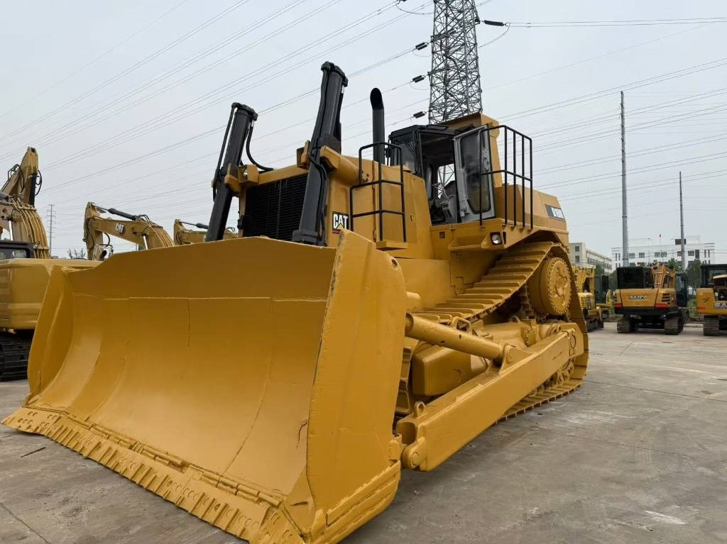 CAT D 10 R - جرافة: صورة 3 CAT D 10 R - جرافة: صورة 3