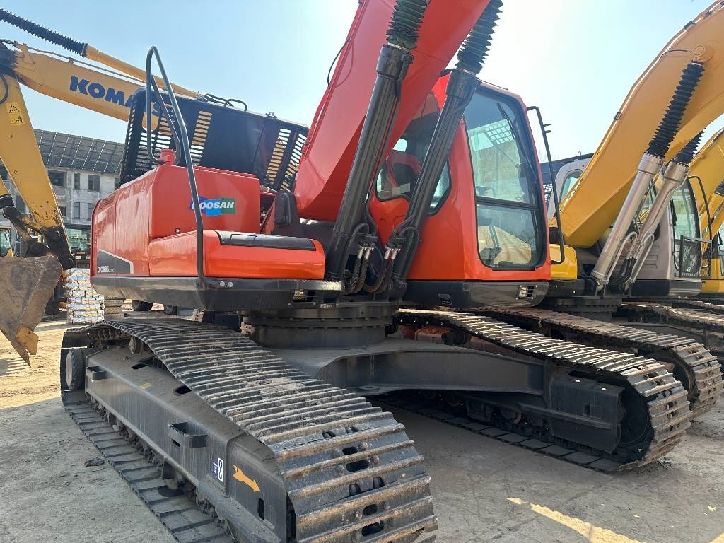 Doosan 300-7 - حفار زحاف: صورة 2 Doosan 300-7 - حفار زحاف: صورة 2