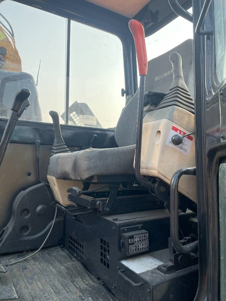 Doosan DH 55 - حفارة مُصَّغرة: صورة 3 Doosan DH 55 - حفارة مُصَّغرة: صورة 3