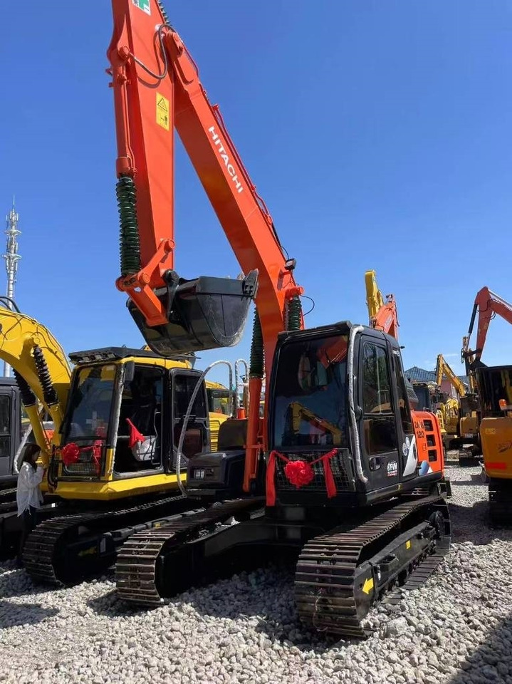 Hitachi 120 - حفار زحاف: صورة 3 Hitachi 120 - حفار زحاف: صورة 3