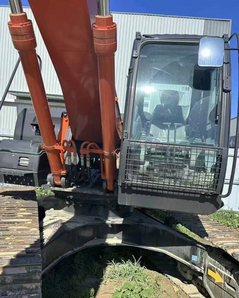 Hitachi 250 - حفار زحاف: صورة 4 Hitachi 250 - حفار زحاف: صورة 4