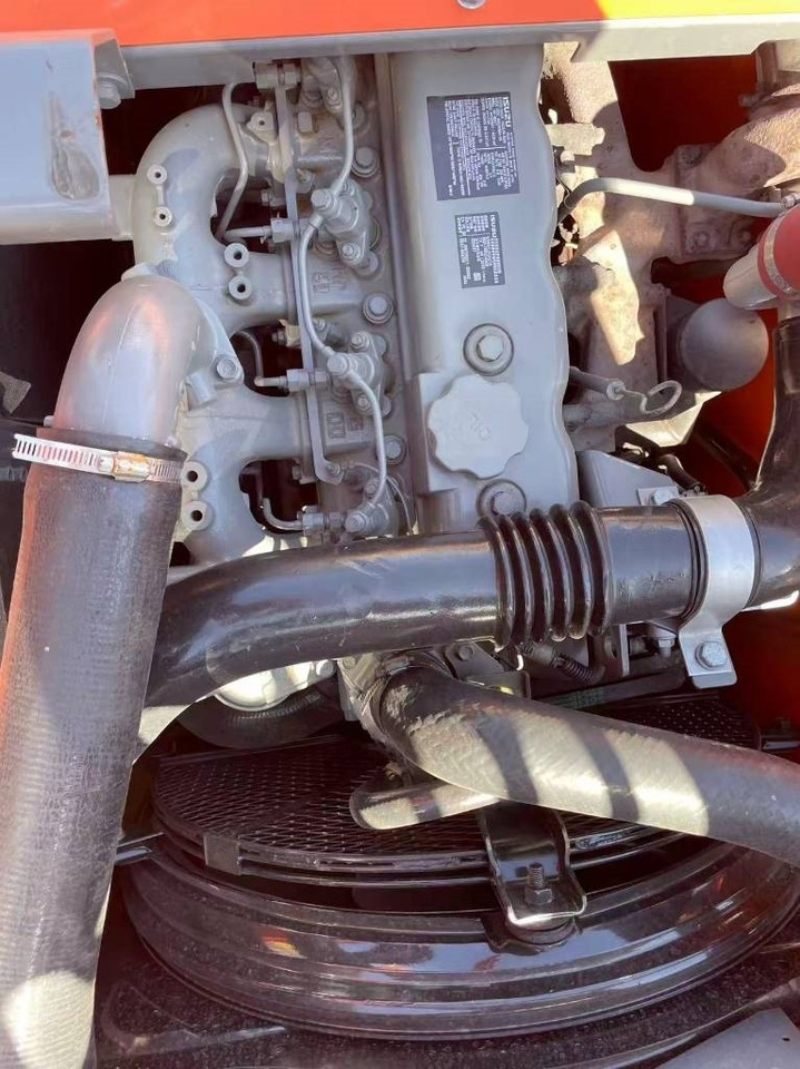 Hitachi ZX 120 - حفار زحاف: صورة 5 Hitachi ZX 120 - حفار زحاف: صورة 5