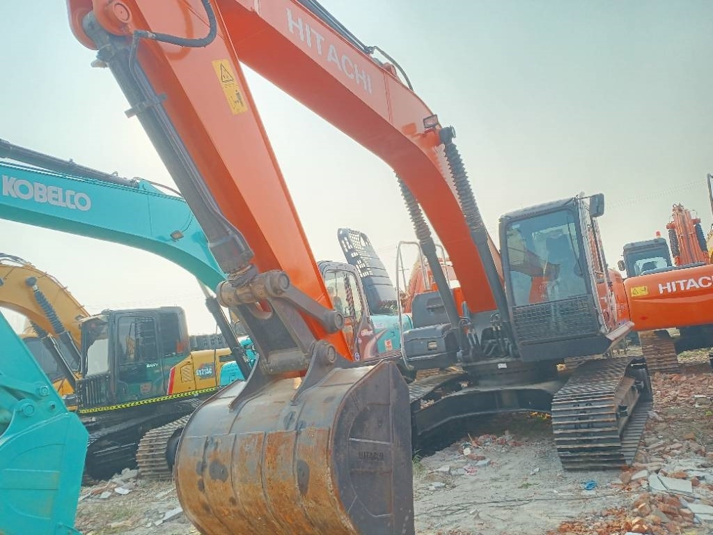 Hitachi ZX 240 - حفار زحاف: صورة 3 Hitachi ZX 240 - حفار زحاف: صورة 3