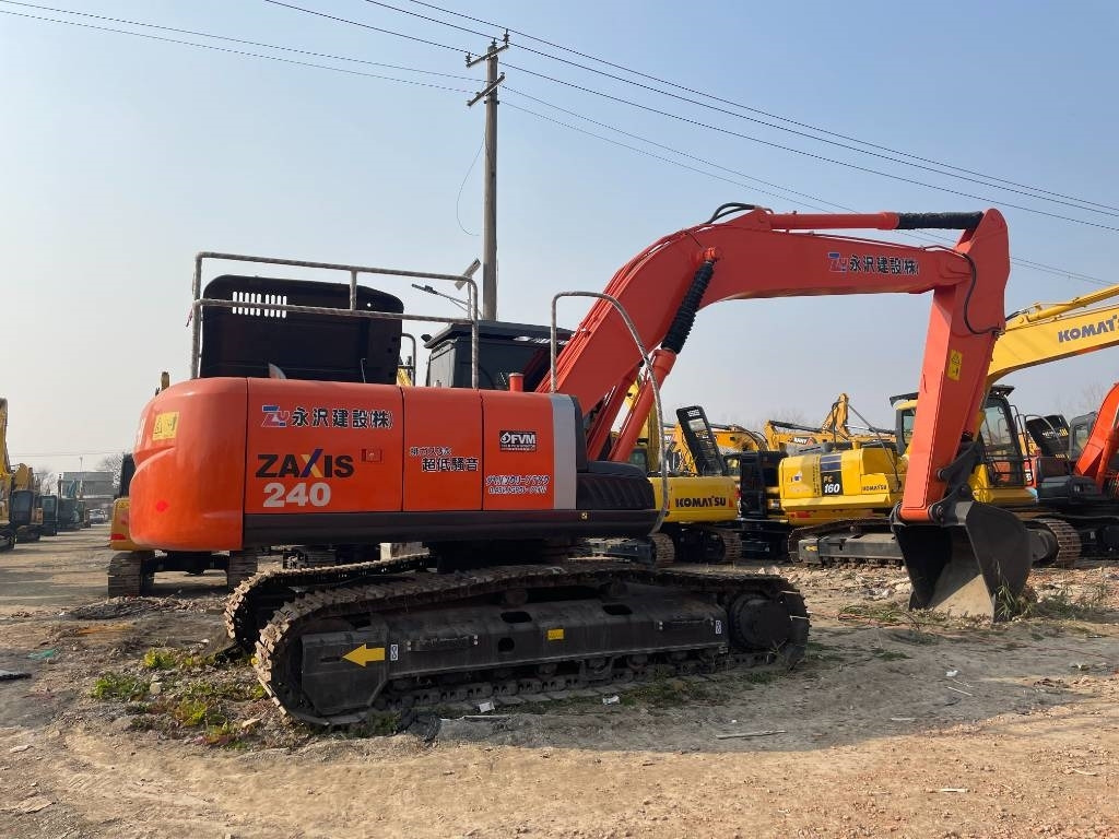 Hitachi ZX 240 - حفار زحاف: صورة 5 Hitachi ZX 240 - حفار زحاف: صورة 5