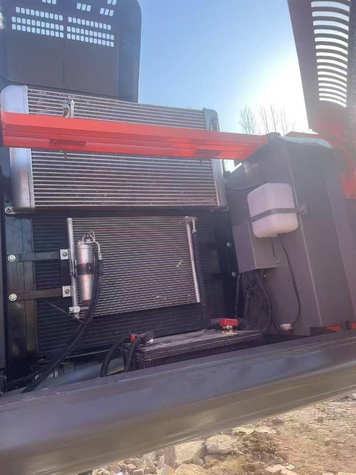 Hitachi ZX 350  - حفار زحاف: صورة 2 Hitachi ZX 350  - حفار زحاف: صورة 2