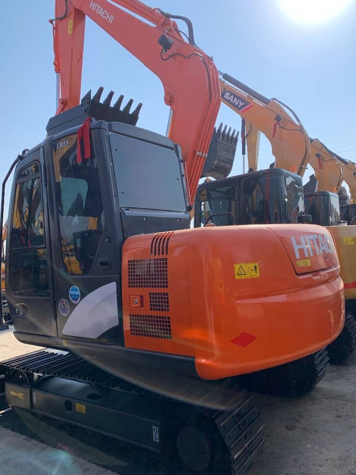 Hitachi ZX 70 - حفارة مُصَّغرة: صورة 2 Hitachi ZX 70 - حفارة مُصَّغرة: صورة 2