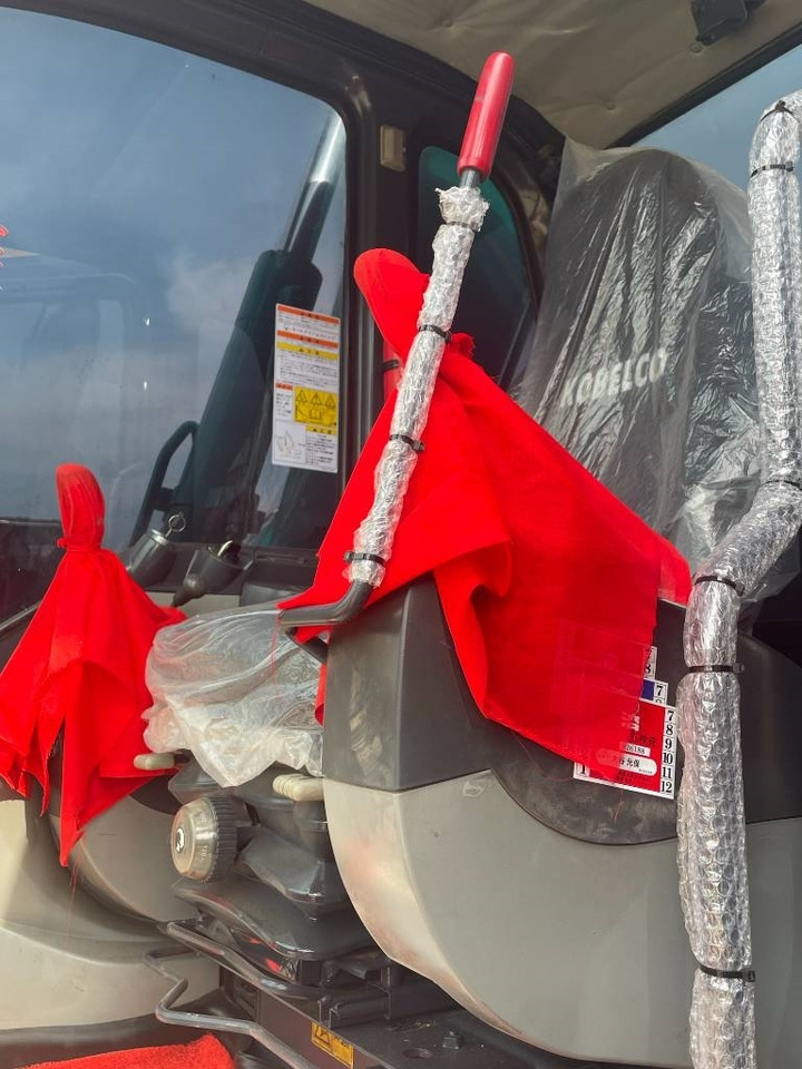 Kobelco SK 75 - حفار زحاف: صورة 3 Kobelco SK 75 - حفار زحاف: صورة 3