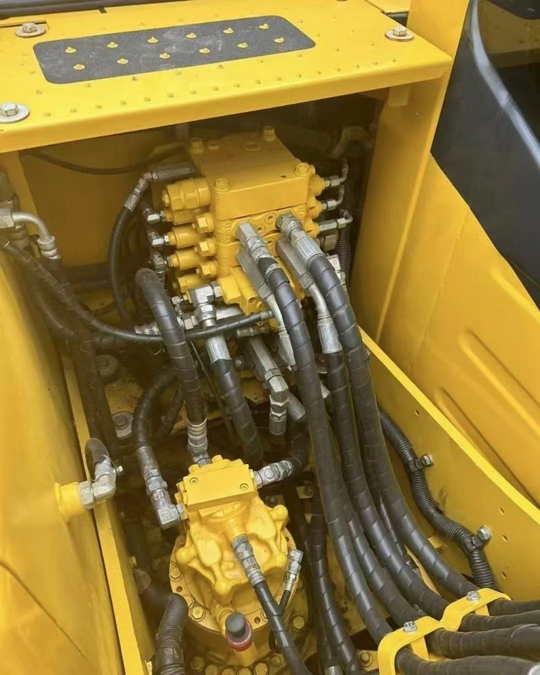 حفار زحاف Komatsu PC 110: صورة 10