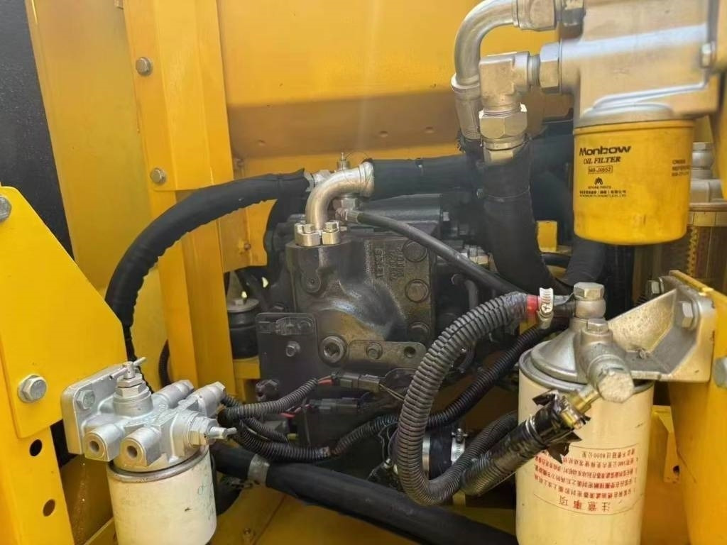 Komatsu PC 130 - حفار زحاف: صورة 2 Komatsu PC 130 - حفار زحاف: صورة 2