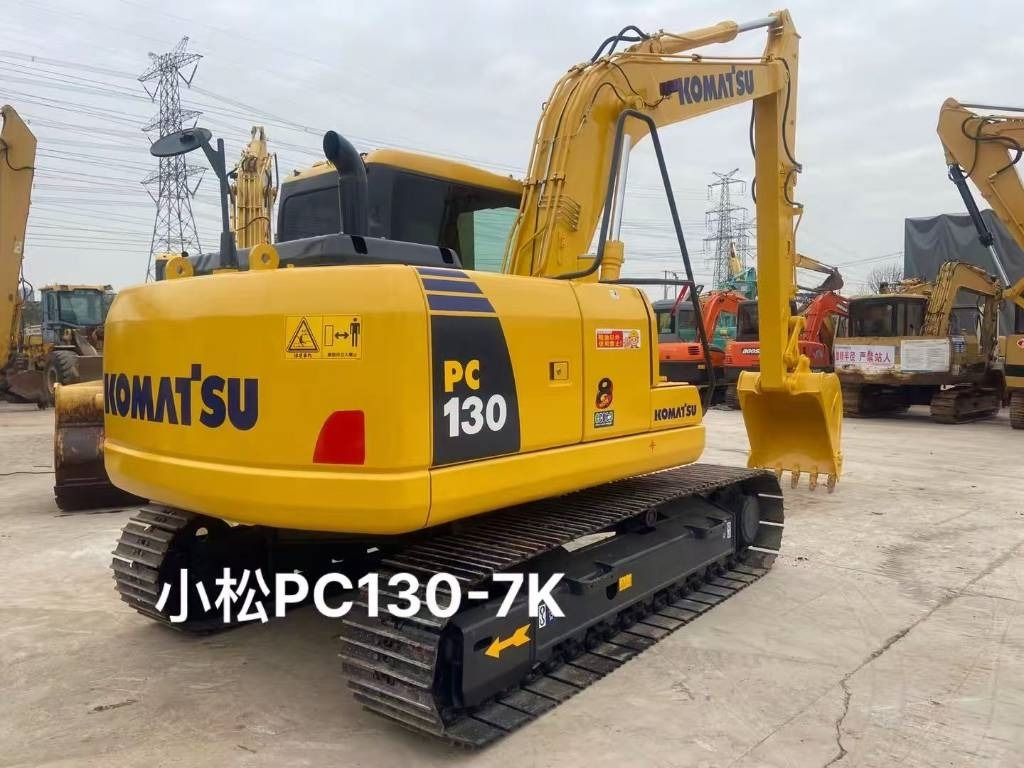 حفار زحاف Komatsu PC 130: صورة 10