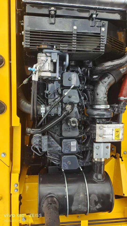 حفار زحاف Komatsu PC 220-7: صورة 7