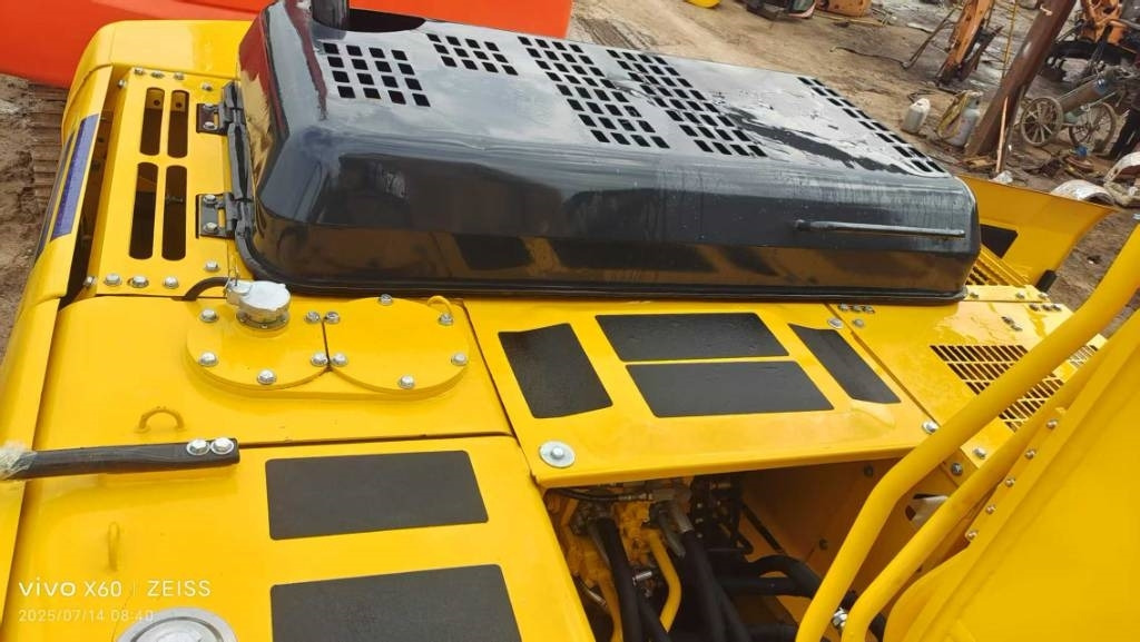 حفار زحاف Komatsu PC 220-7: صورة 14