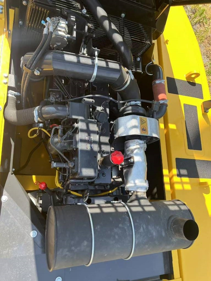 Komatsu PC 300 - حفار زحاف: صورة 4 Komatsu PC 300 - حفار زحاف: صورة 4