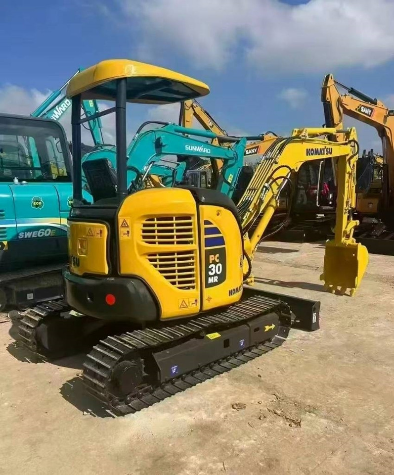 Komatsu PC 30 - حفارة مُصَّغرة: صورة 2 Komatsu PC 30 - حفارة مُصَّغرة: صورة 2