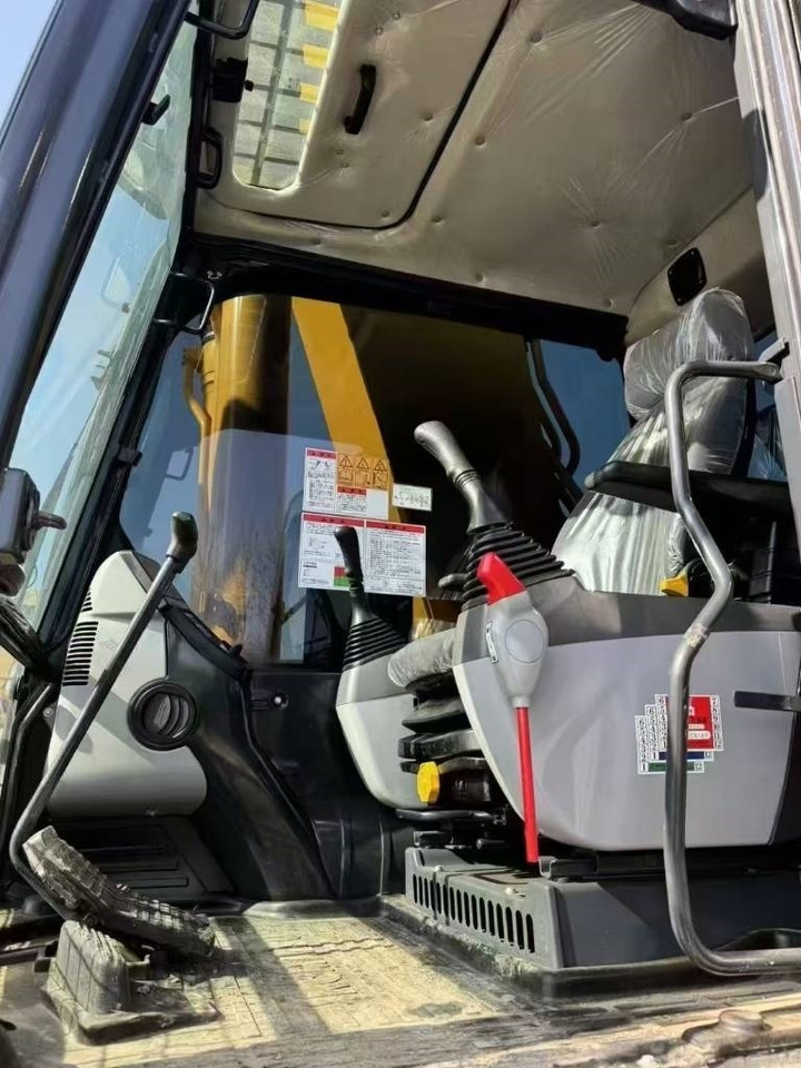 Komatsu PC 400-8 - حفار زحاف: صورة 5 Komatsu PC 400-8 - حفار زحاف: صورة 5